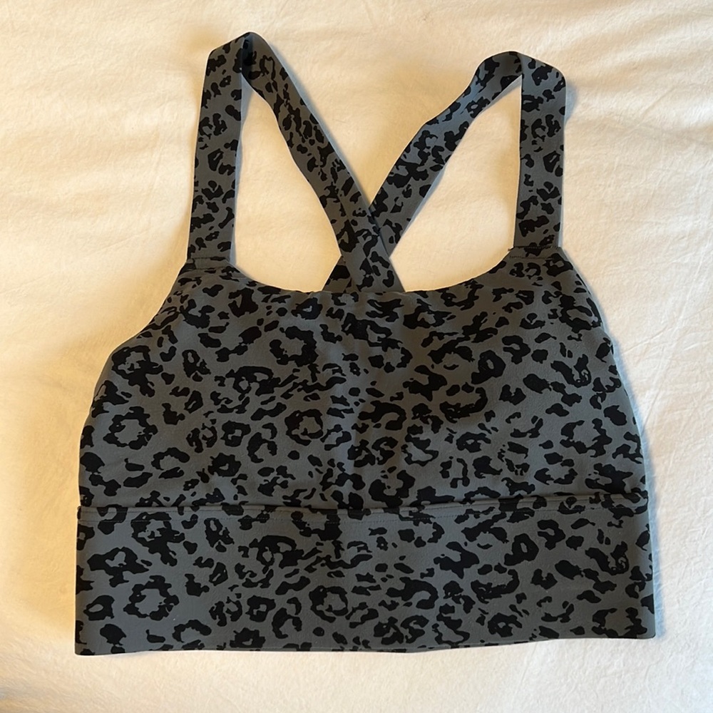 Athleta Sports Bra - long line - gray leopard print - padding